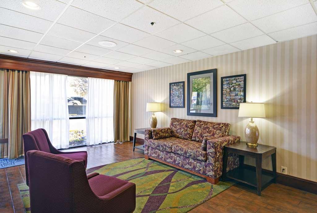 Hampton Inn Athens Wnętrze zdjęcie